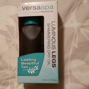 New Versaspa luminous legs shimmering dry oil